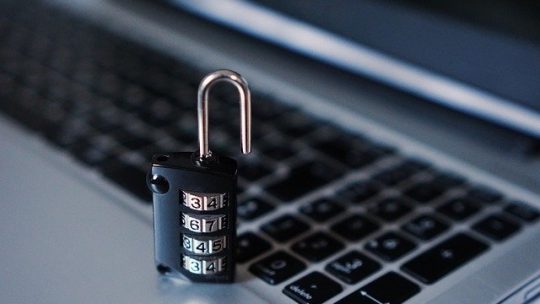 Bezpieczeństwo informacji – zadbaj o odpowiedni poziom zabezpieczania Twoich danych