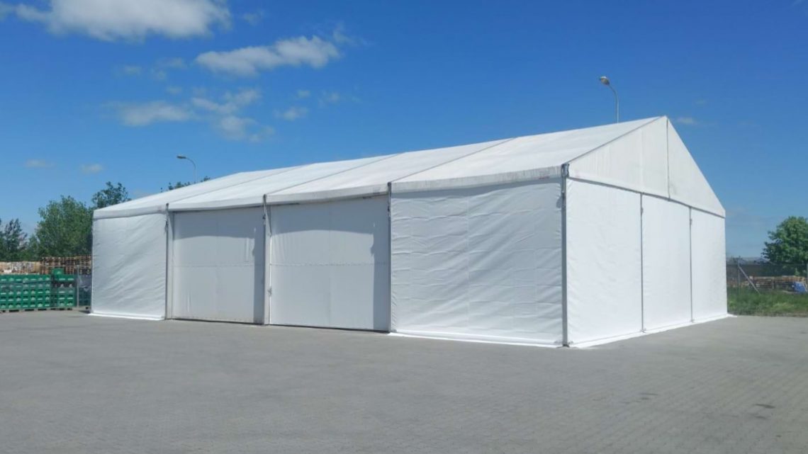 Używane hale namiotowe – funkcjonalne i ekonomiczne rozwiązanie dla wielu branż
