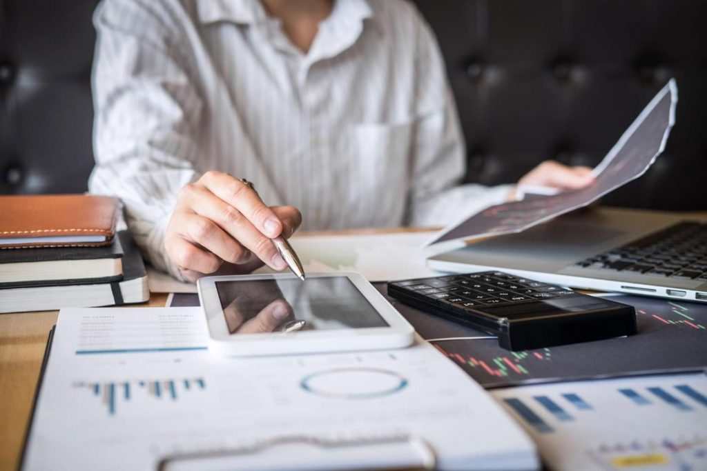 przeciwdziałanie praniu pieniędzy